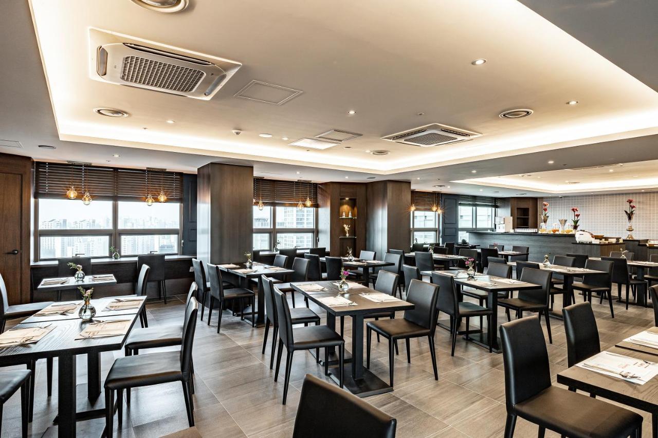 Ramada Hotel And Suites Seoul Namdaemun Екстер'єр фото