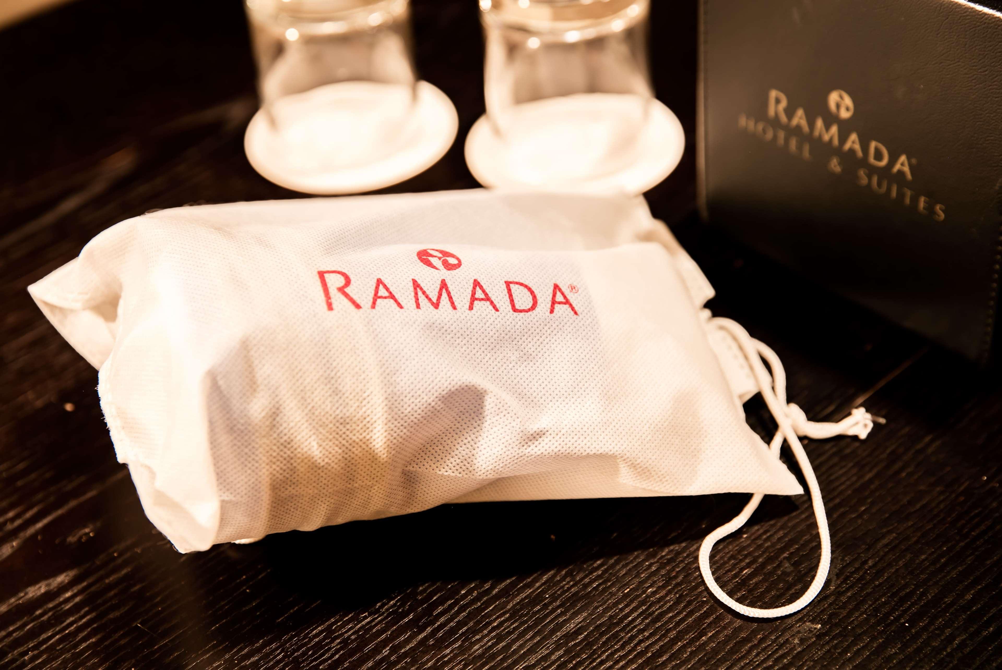 Ramada Hotel And Suites Seoul Namdaemun Екстер'єр фото