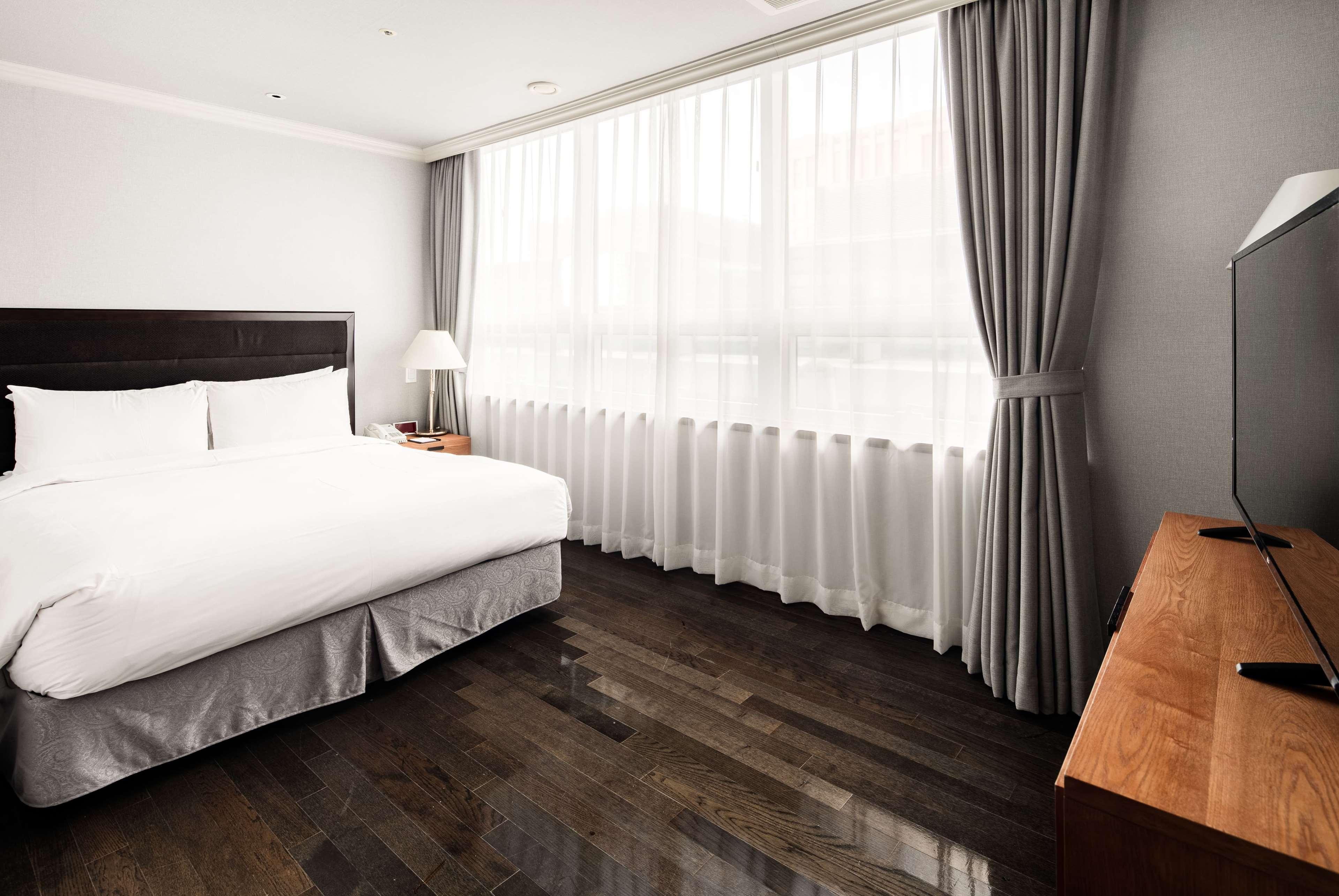 Ramada Hotel And Suites Seoul Namdaemun Екстер'єр фото