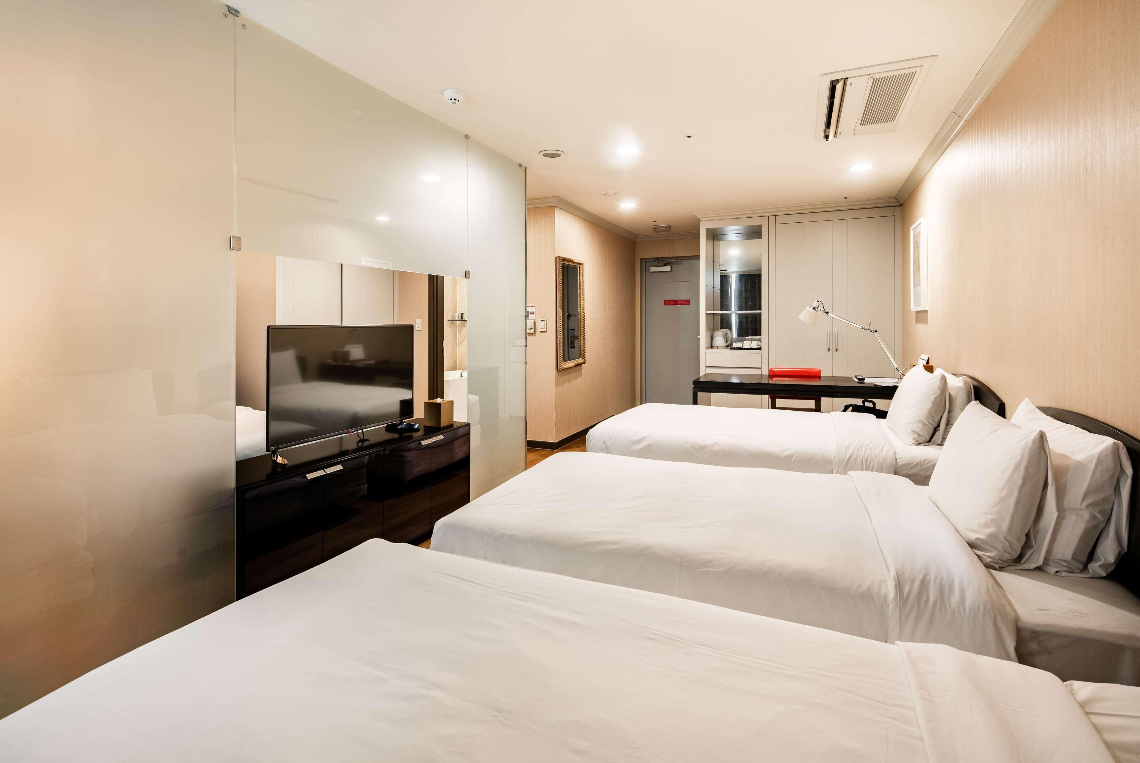 Ramada Hotel And Suites Seoul Namdaemun Екстер'єр фото
