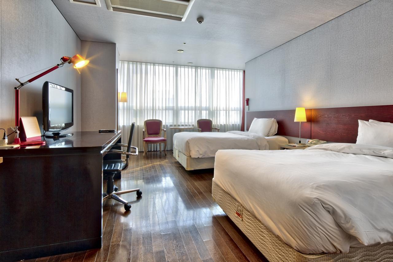Ramada Hotel And Suites Seoul Namdaemun Екстер'єр фото